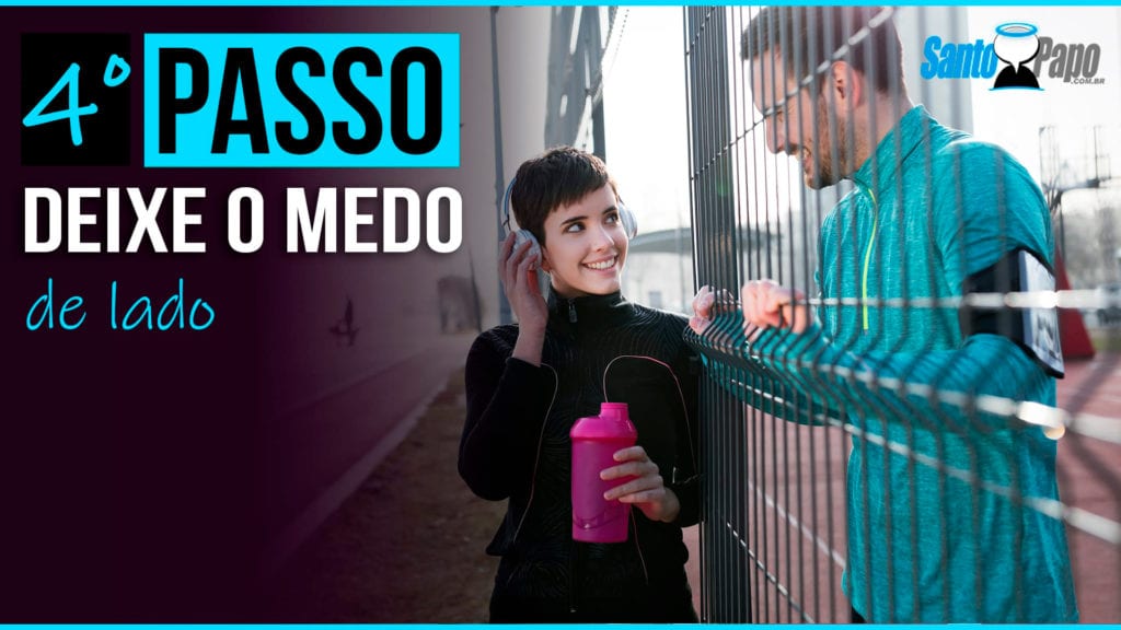 Homem conversando com mulher aleatoria na rua